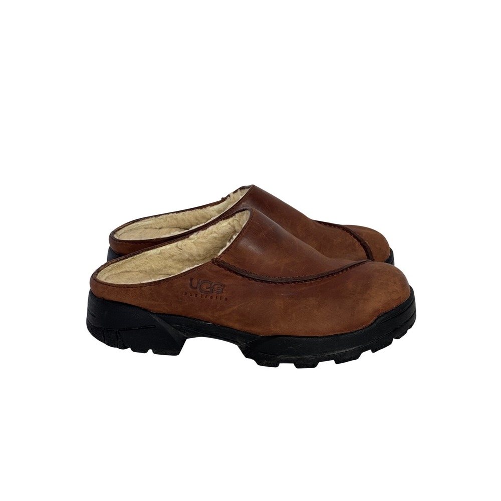 UGG Australia 5120 Leather Shearling Lined Clogs Mules Brown Mens 8 Womens 10